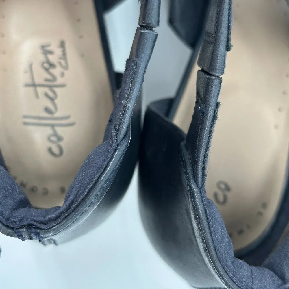 Clarks Deva Heidi Sandals Womens 7.5 Navy Blue Leather Block Heel Comfort - Picture 8 of 9